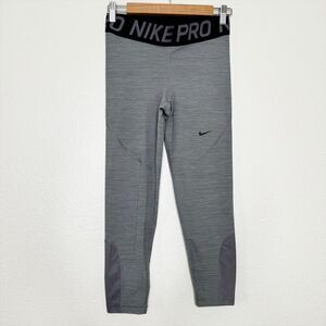 Nike Pro Leggings Medium Tight Gray Crop Compression Training AO9972 Performance